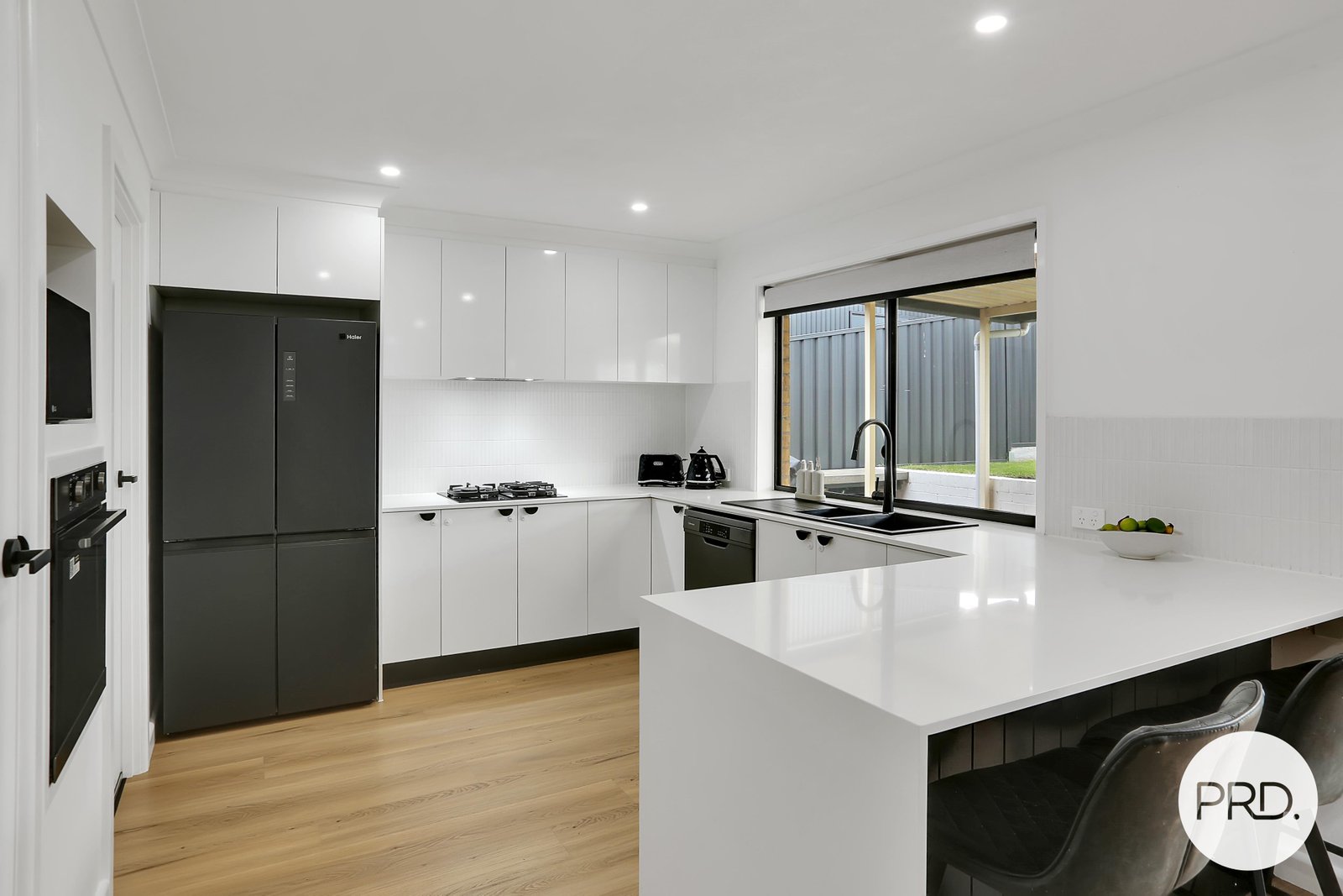 27 Grey Street ALBION PARK 2