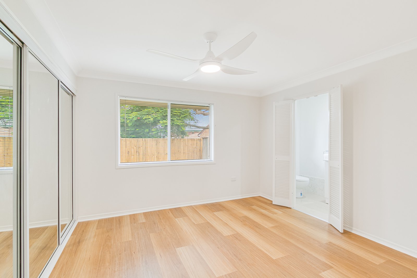 2/7 Guilfoyle Place CUDGEN 6