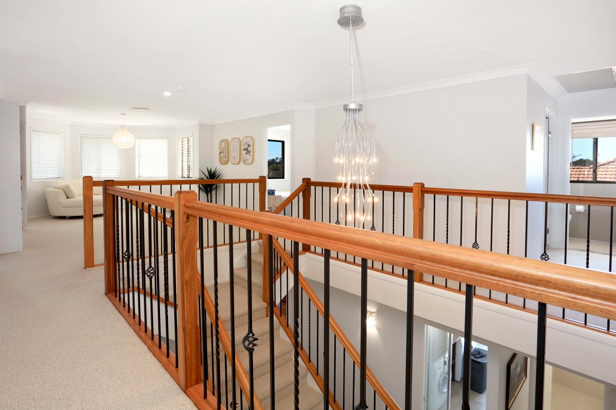 27 Gumleaf Drive MOLENDINAR 24