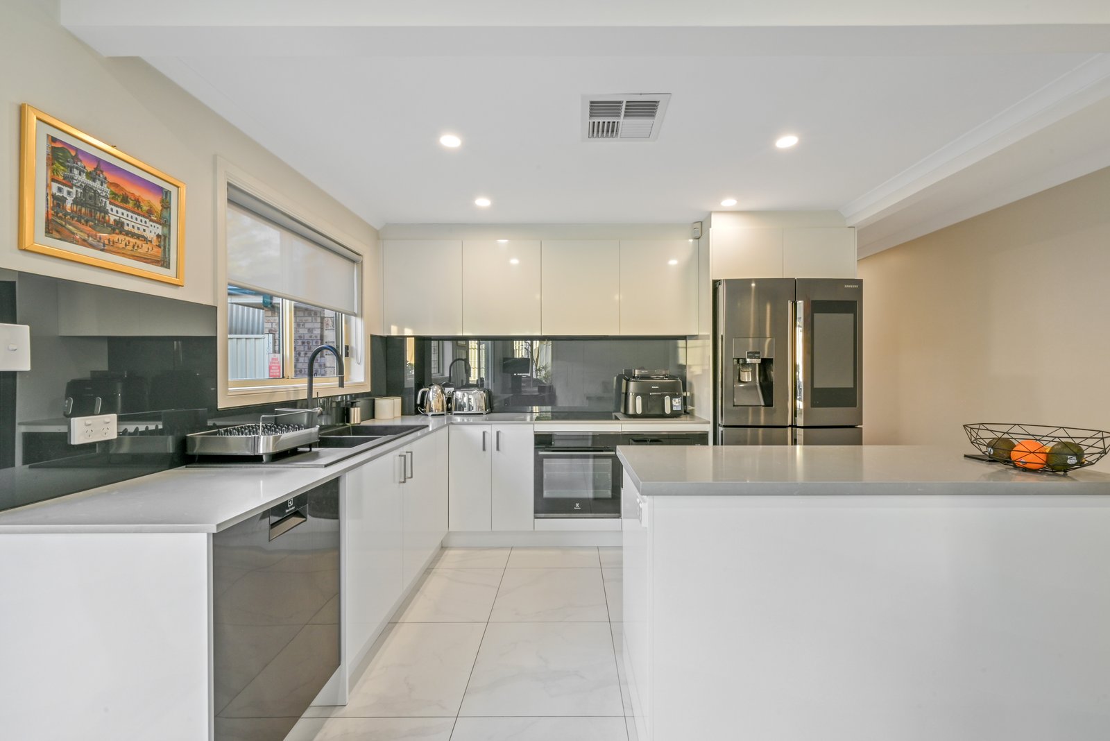 2/7 Gungah Bay Road OATLEY 5