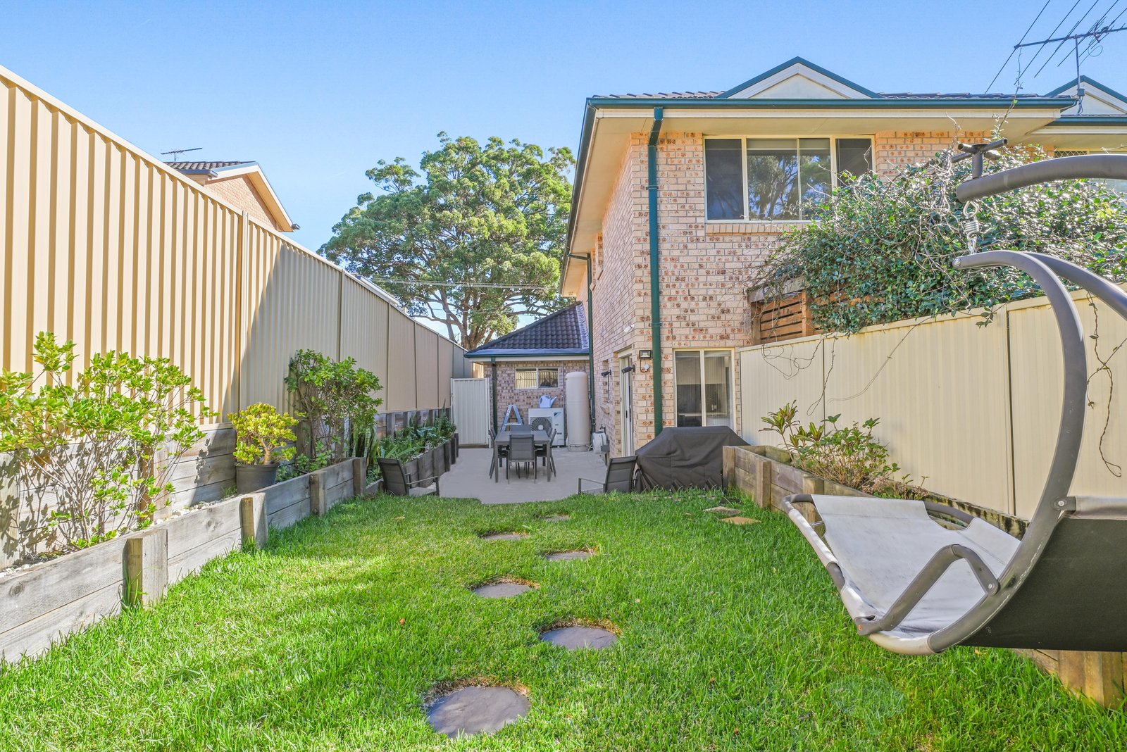 2/7 Gungah Bay Road OATLEY 12