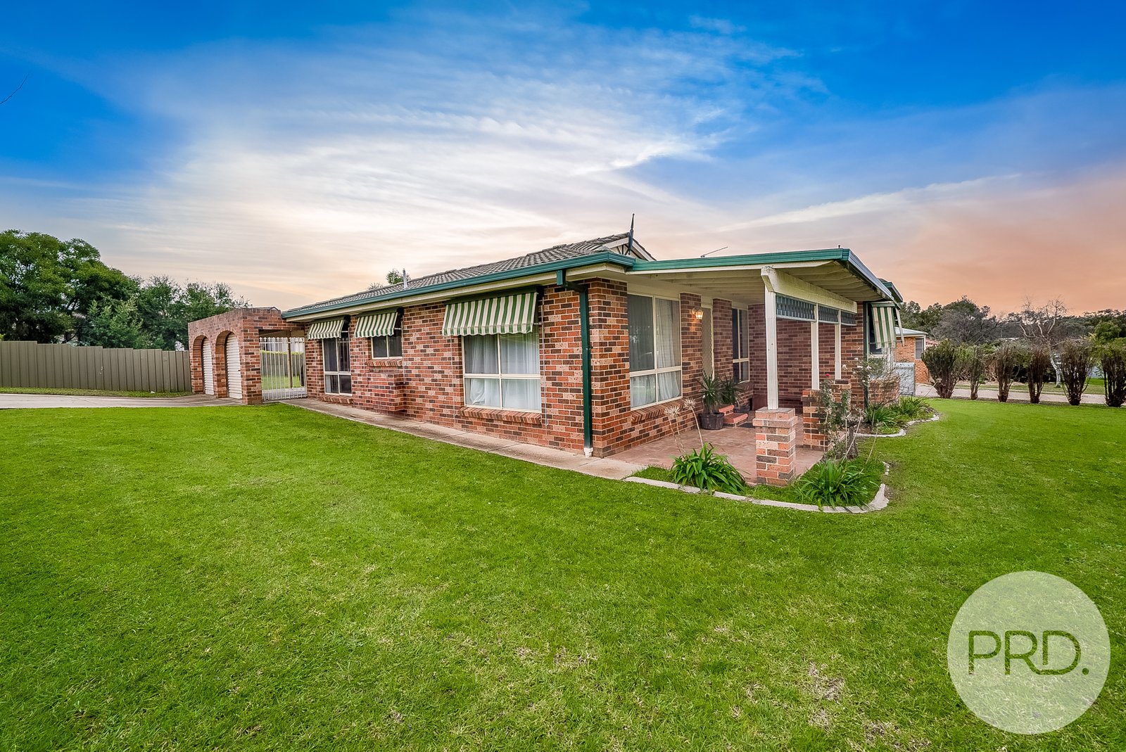 27 Gunn Drive ESTELLA 2