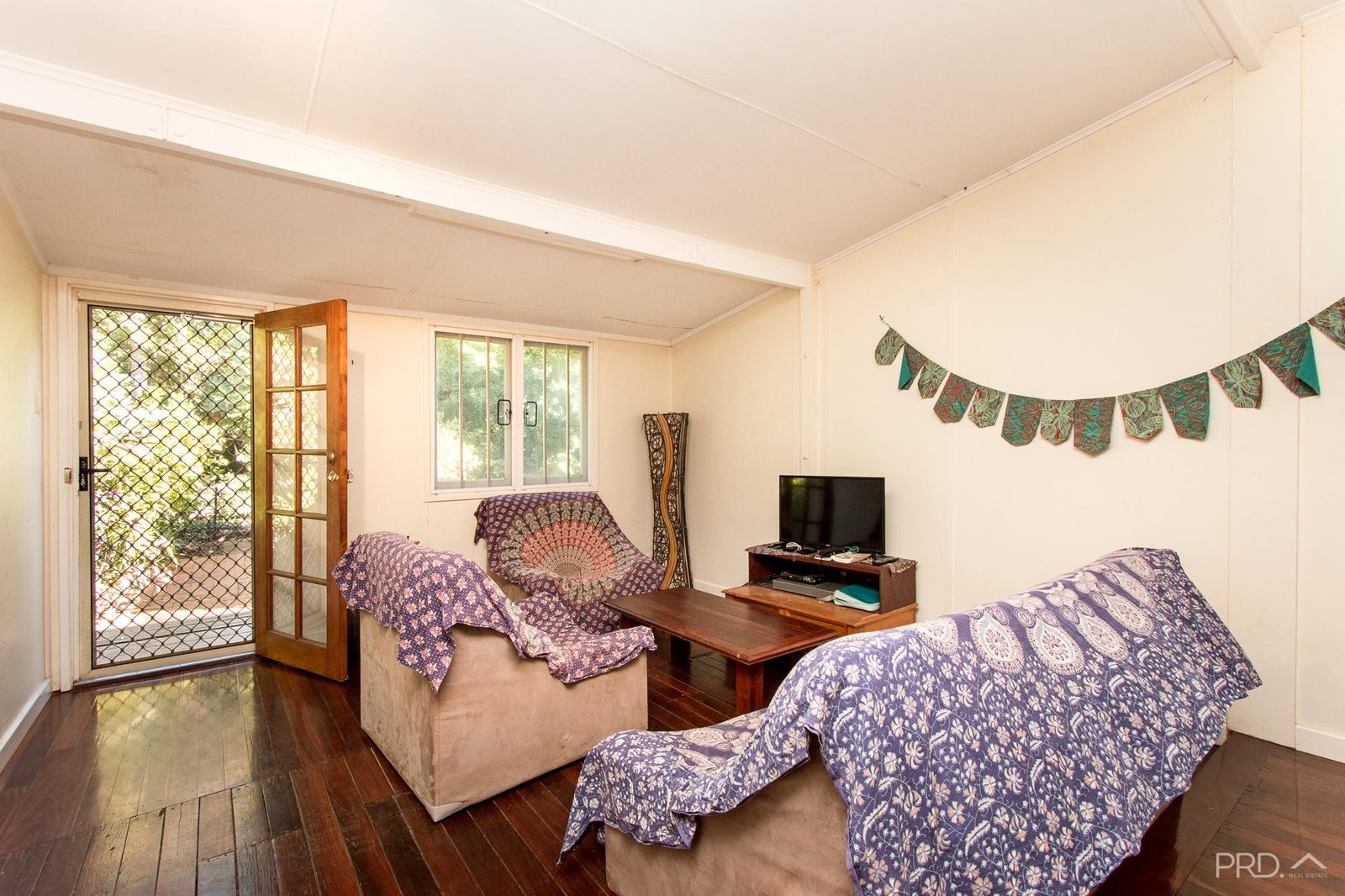 27 Guy Street BROOME 9