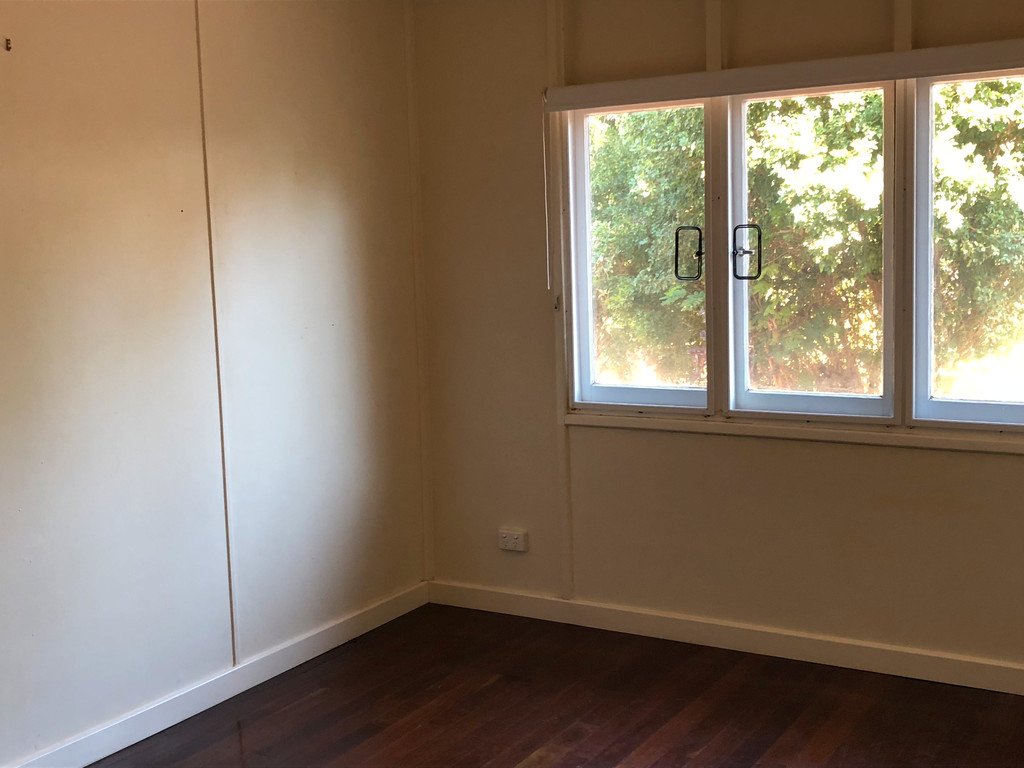 27 Guy Street BROOME 11