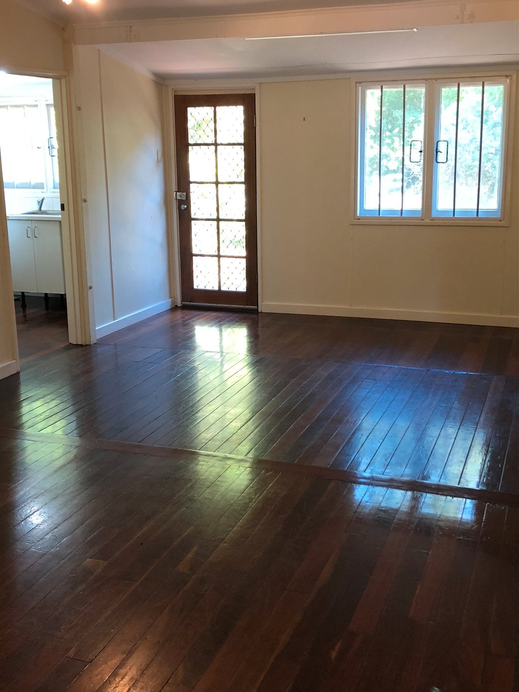 27 Guy Street BROOME 7