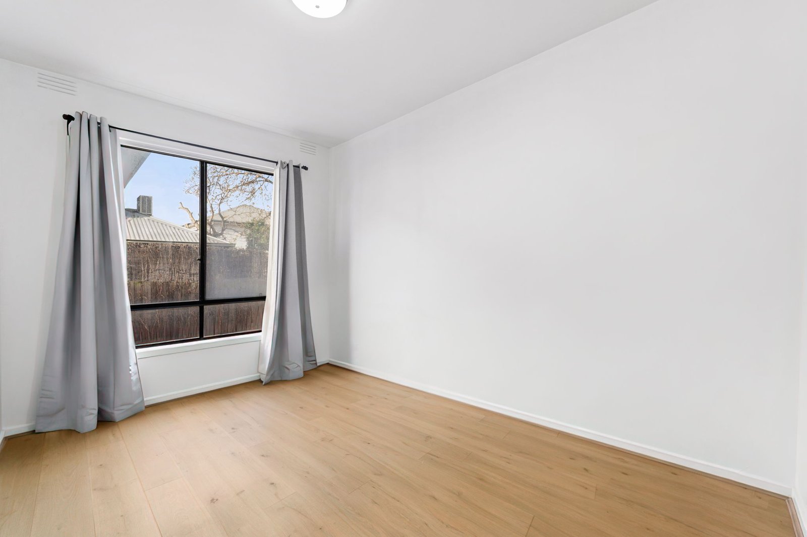 Gallery: 2/7 Hatfield Court