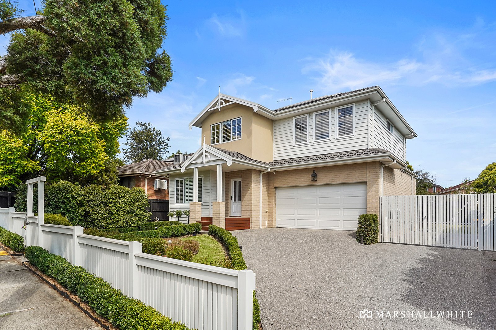 27 Heathfield Rise, Box Hill North, VIC