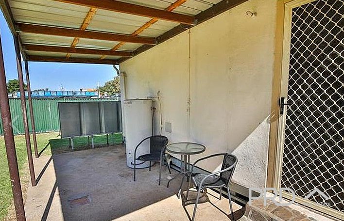27 Hendy Road BURONGA 4
