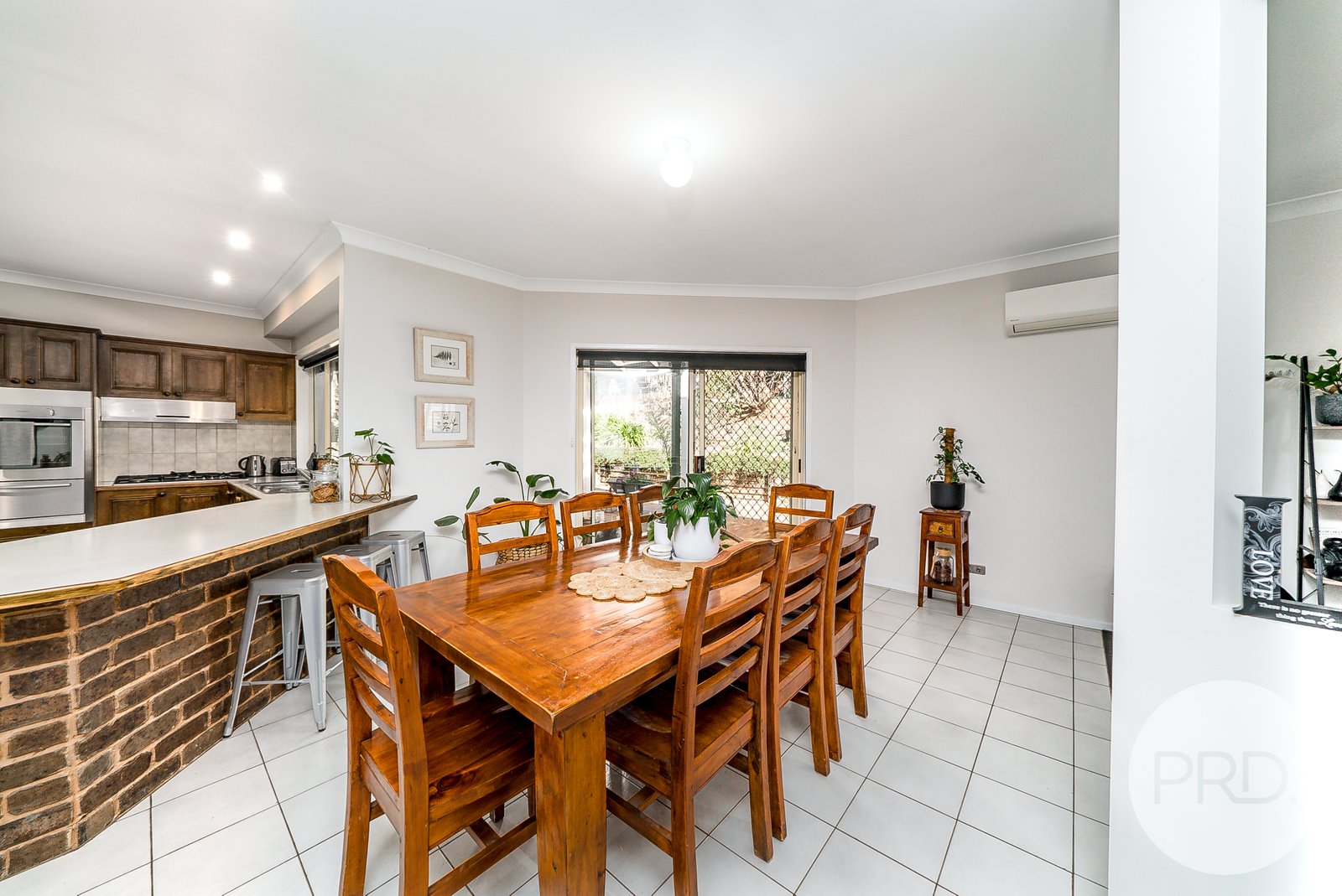 27 Henschke Avenue SAN ISIDORE 8