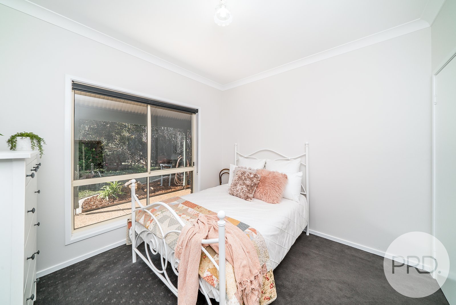 27 Henschke Avenue SAN ISIDORE 17