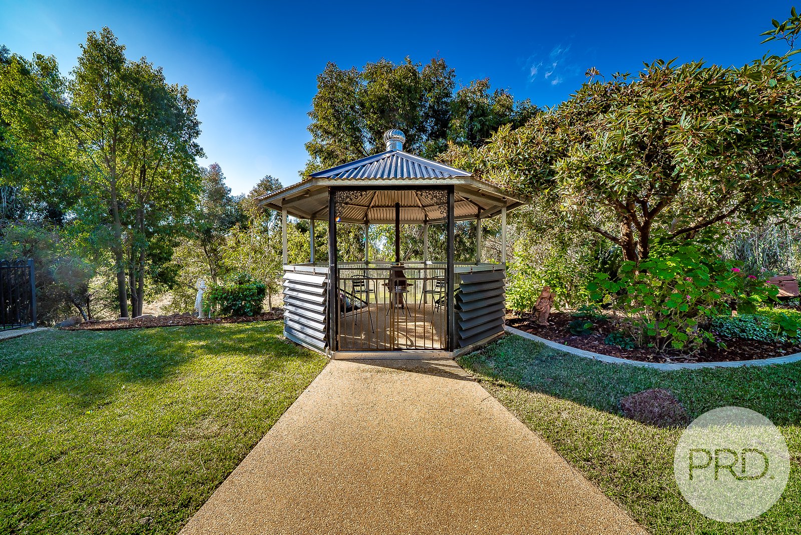 27 Henschke Avenue SAN ISIDORE 24