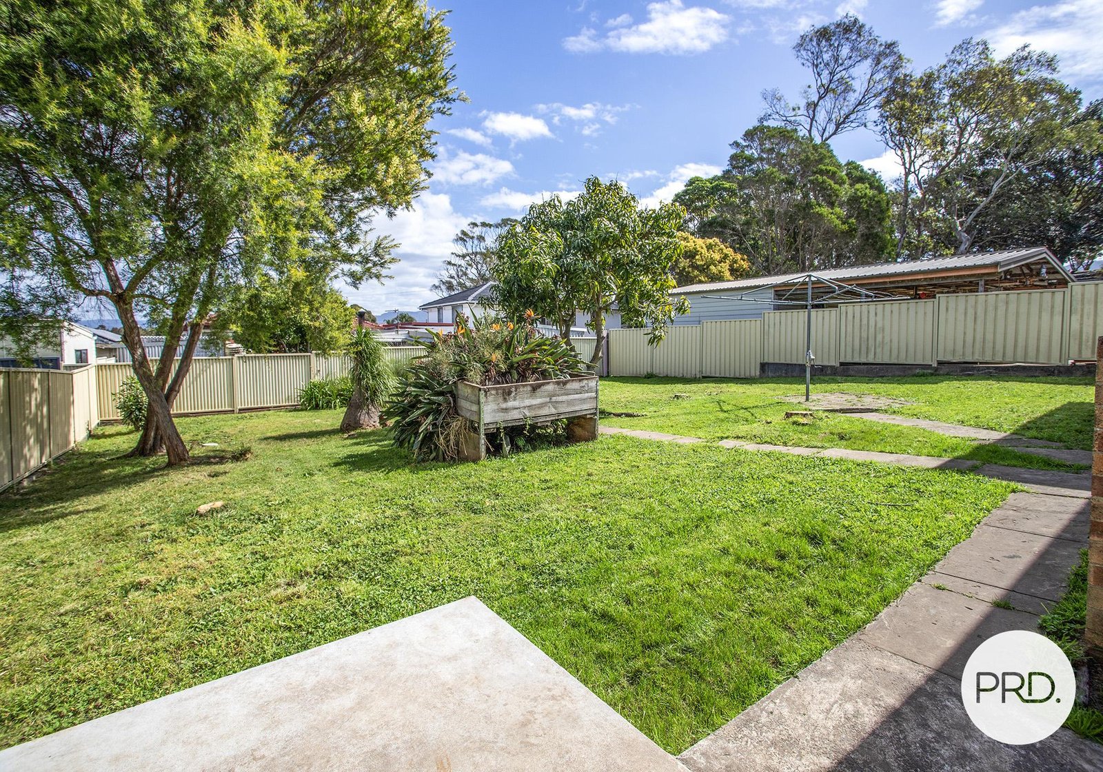 27 Hertford Street BERKELEY 8