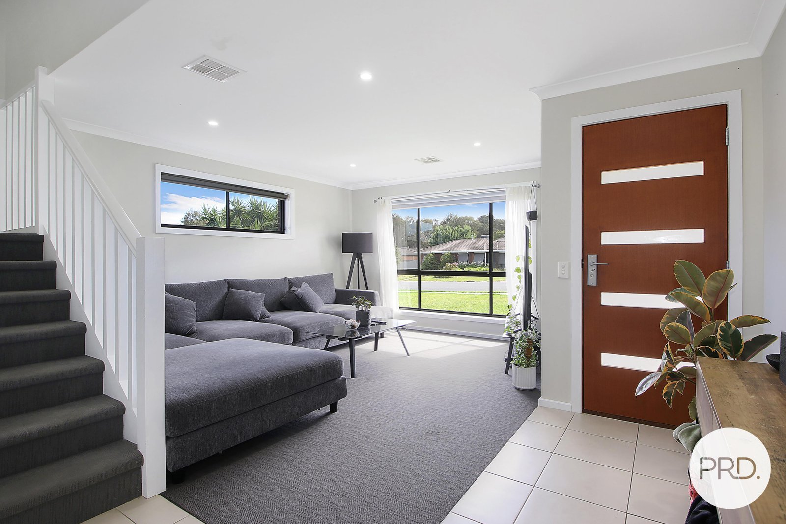 27 Hickory Street THURGOONA 2