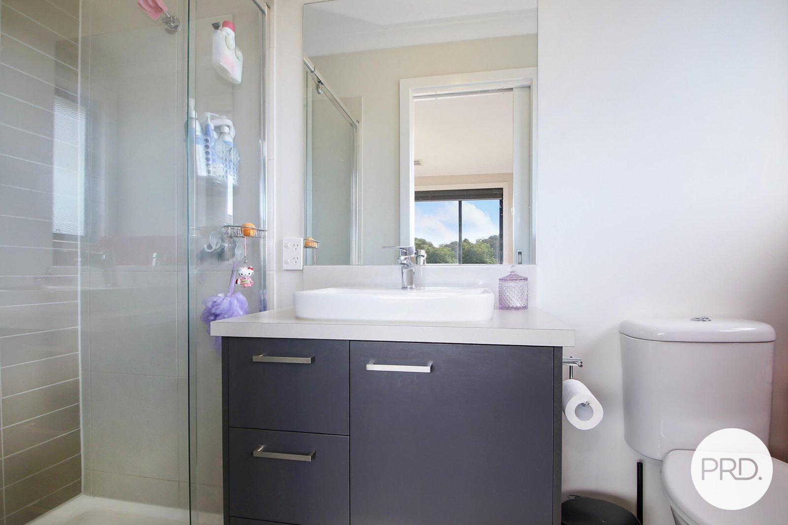 27 Hickory Street THURGOONA 9