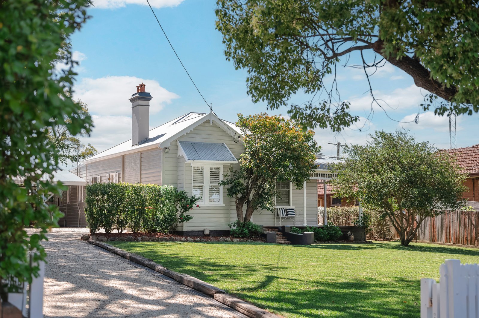 27 High Street EAST MAITLAND 1