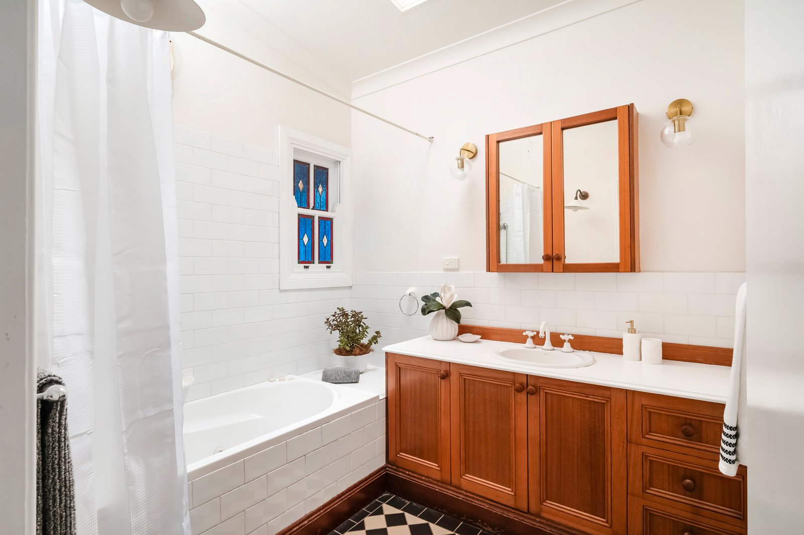 27 High Street EAST MAITLAND 16