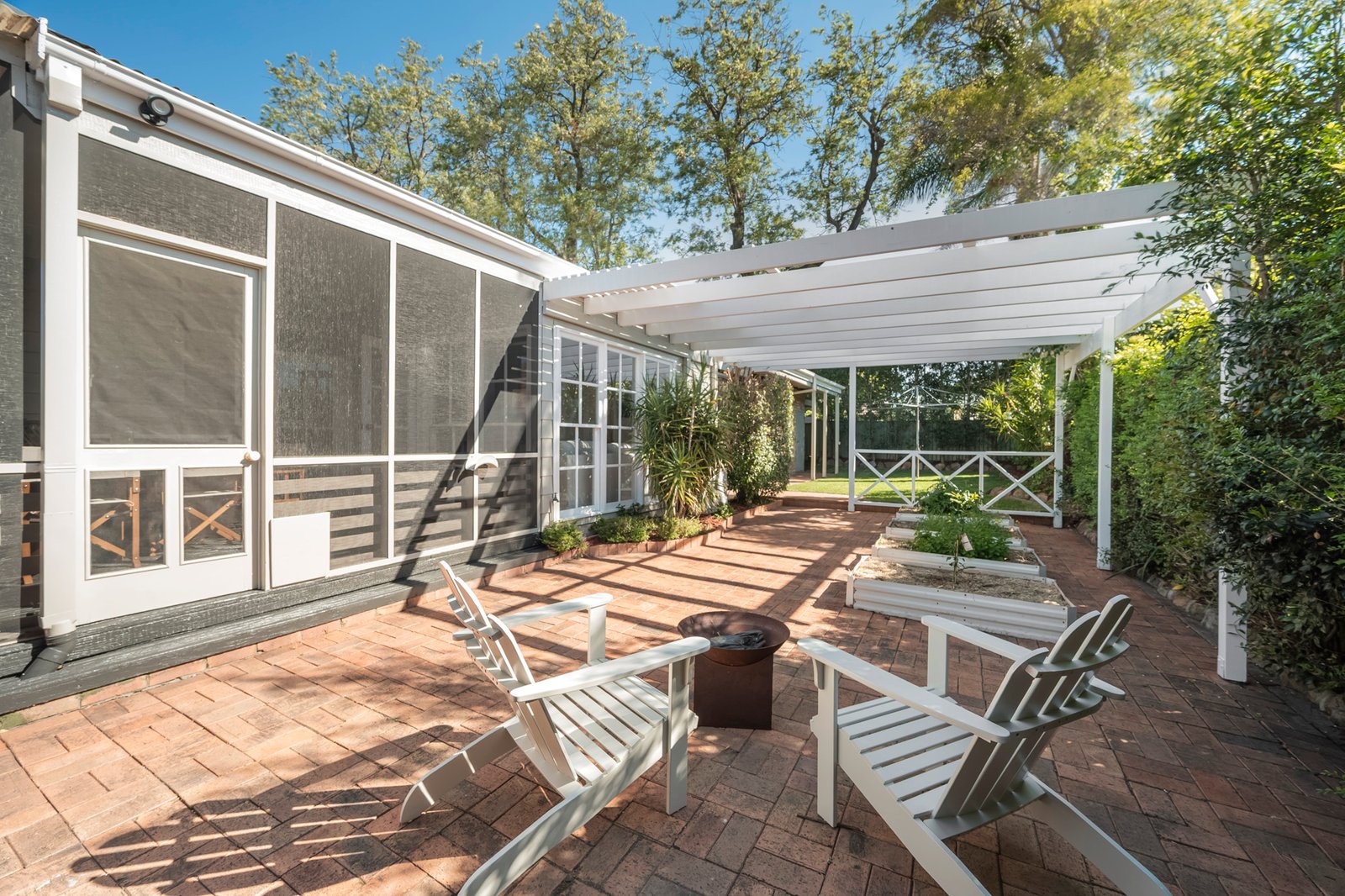 27 High Street EAST MAITLAND 23