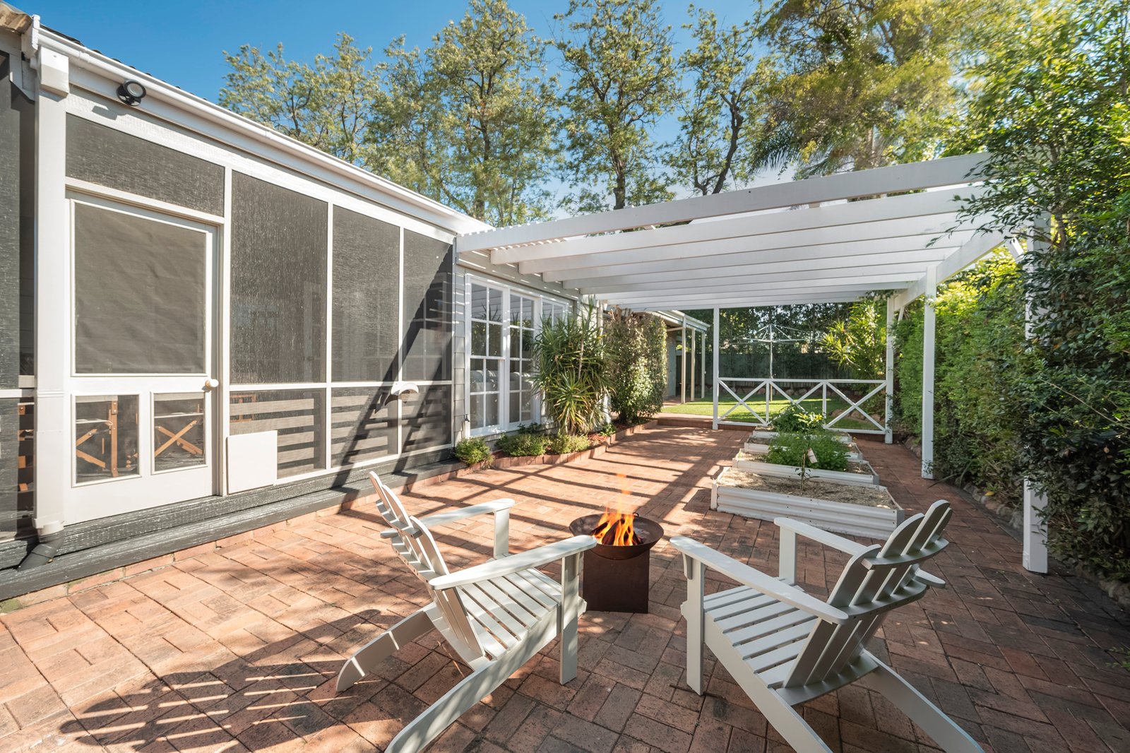 27 High Street EAST MAITLAND 25