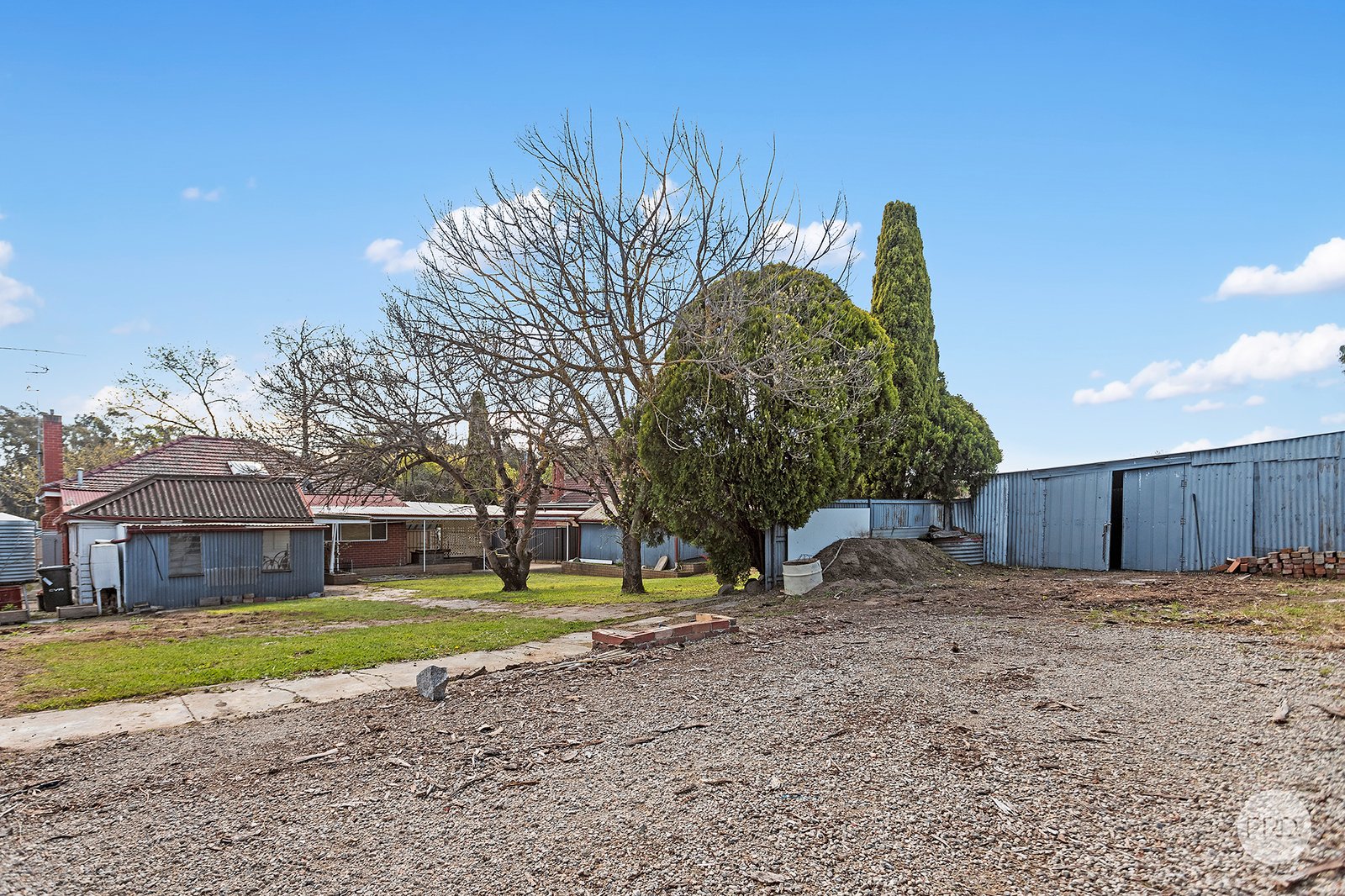 27 High Street KANGAROO FLAT 14