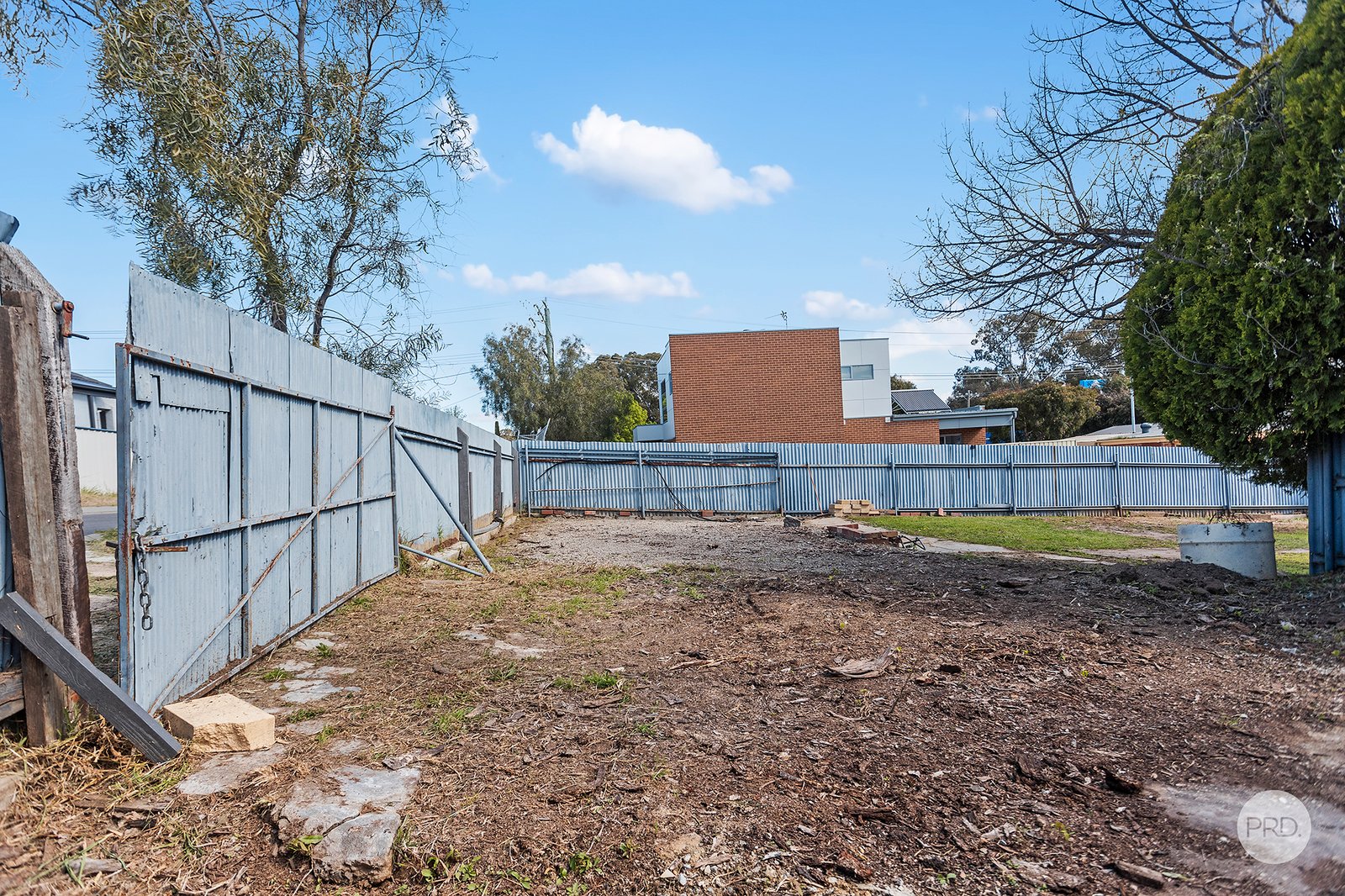 27 High Street KANGAROO FLAT 15