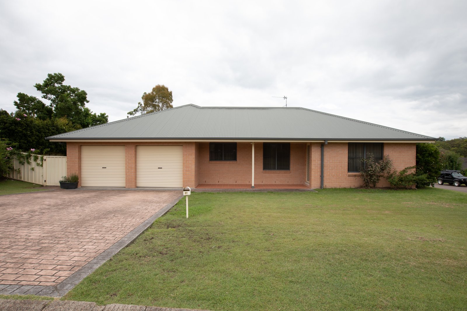 27 Highland Way BOLWARRA HEIGHTS 1