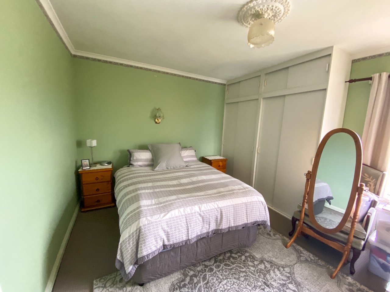 27 Hobart Road NEW NORFOLK 3