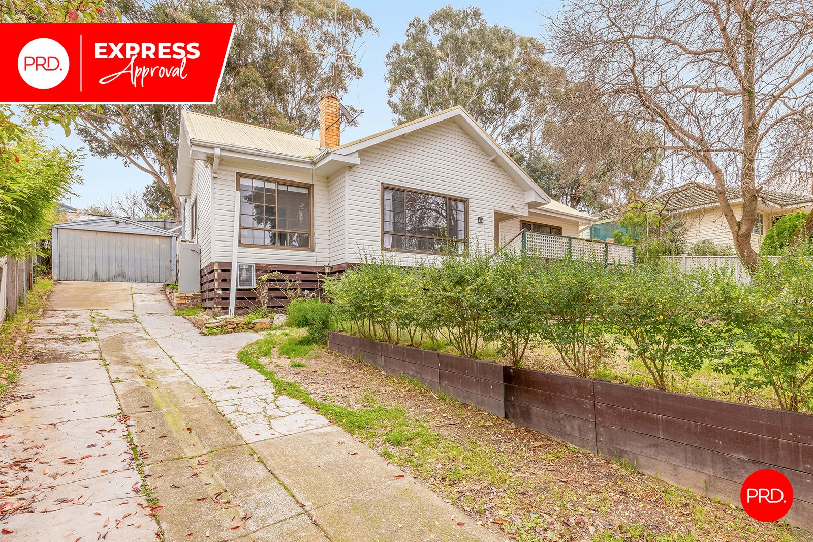 27 Holmes Road LONG GULLY 1