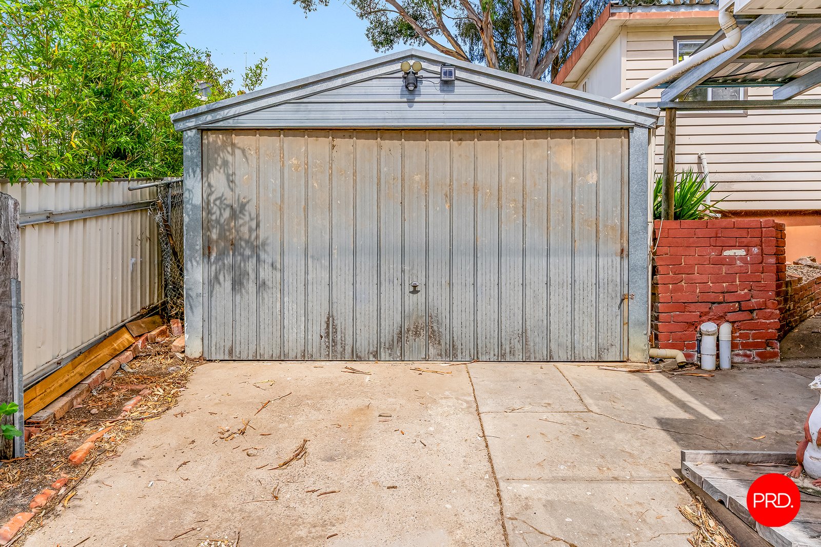 27 Holmes Road LONG GULLY 14
