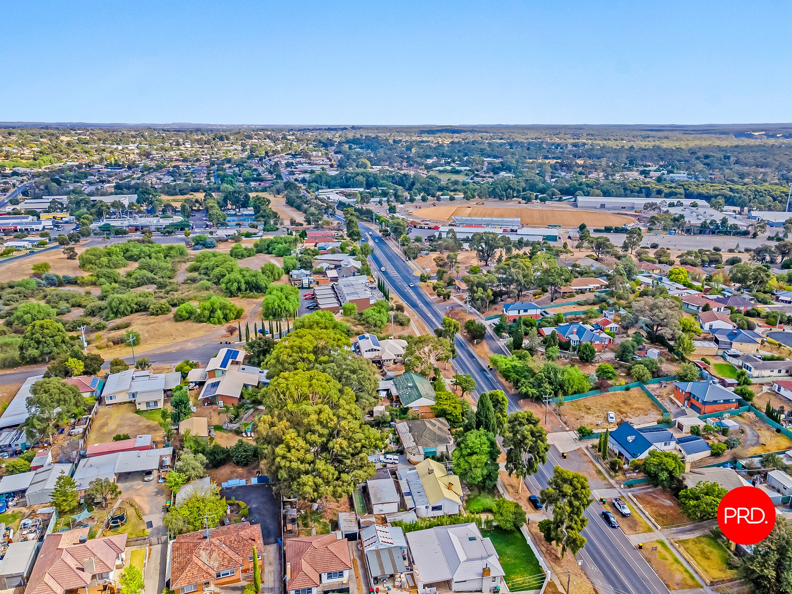 27 Holmes Road LONG GULLY 35