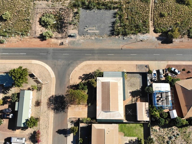 27 Honeymoon Road POINT SAMSON 13