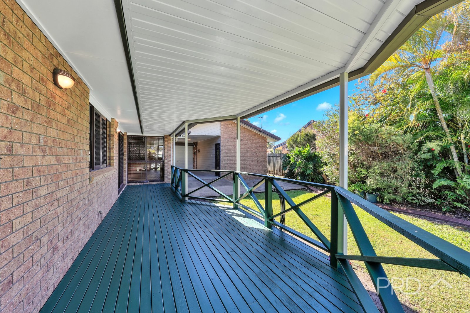 27 Honeysuckle Avenue KAWUNGAN 3