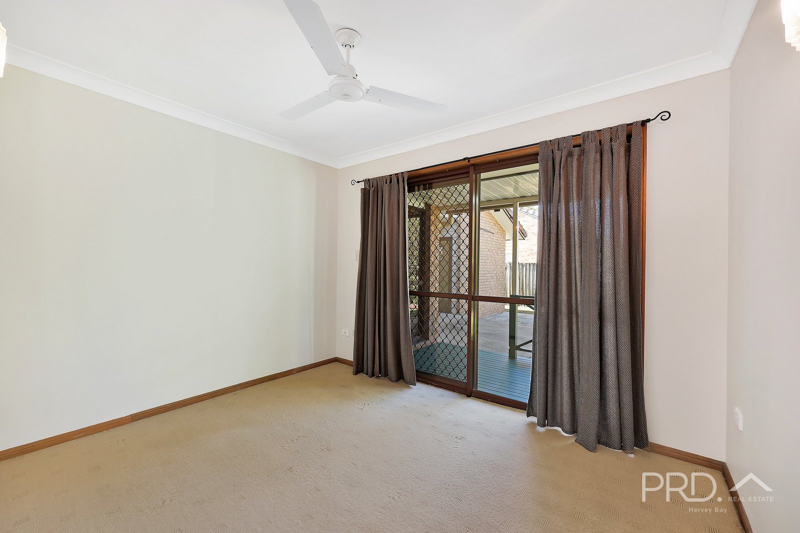 27 Honeysuckle Avenue KAWUNGAN 10