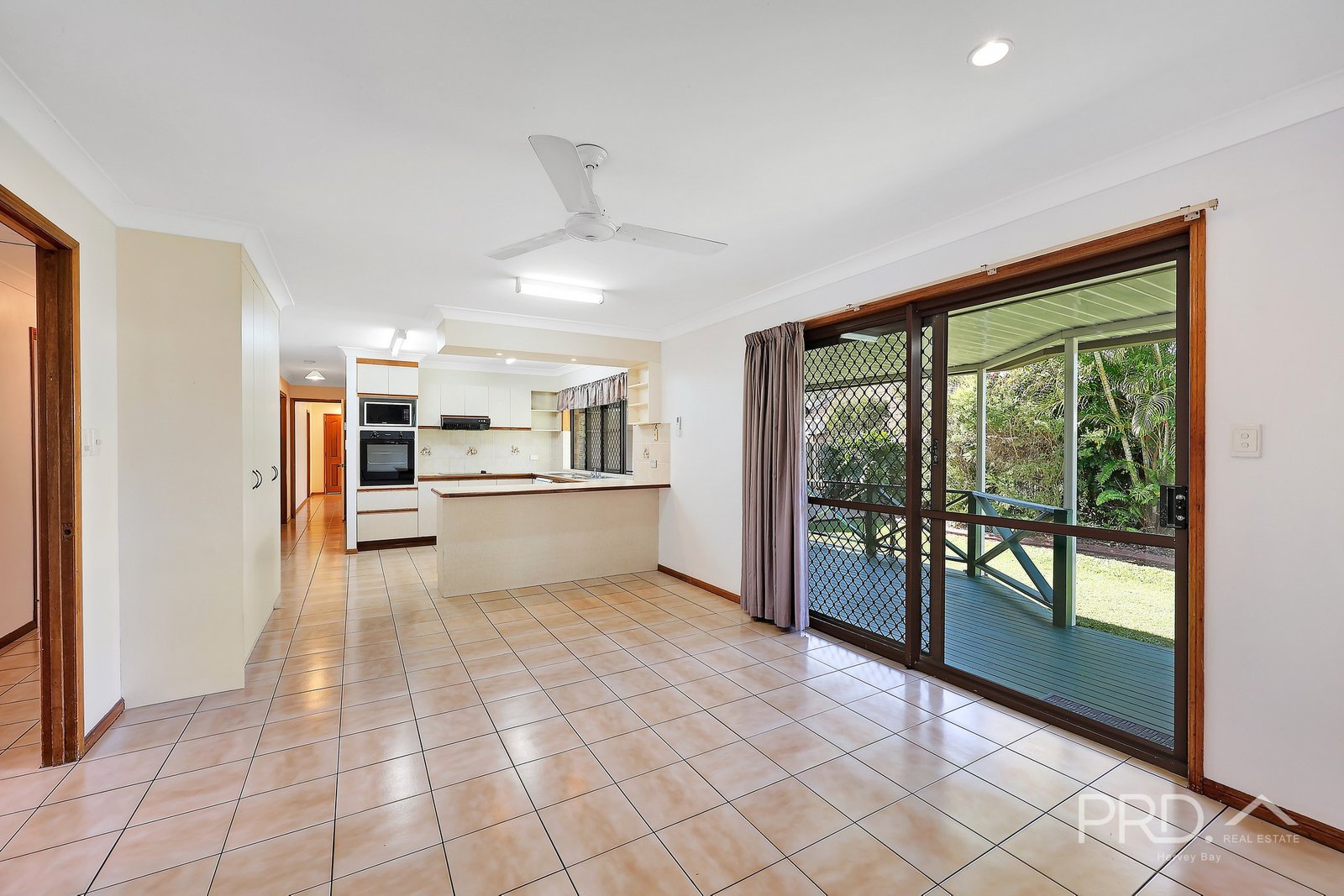 27 Honeysuckle Avenue KAWUNGAN 17