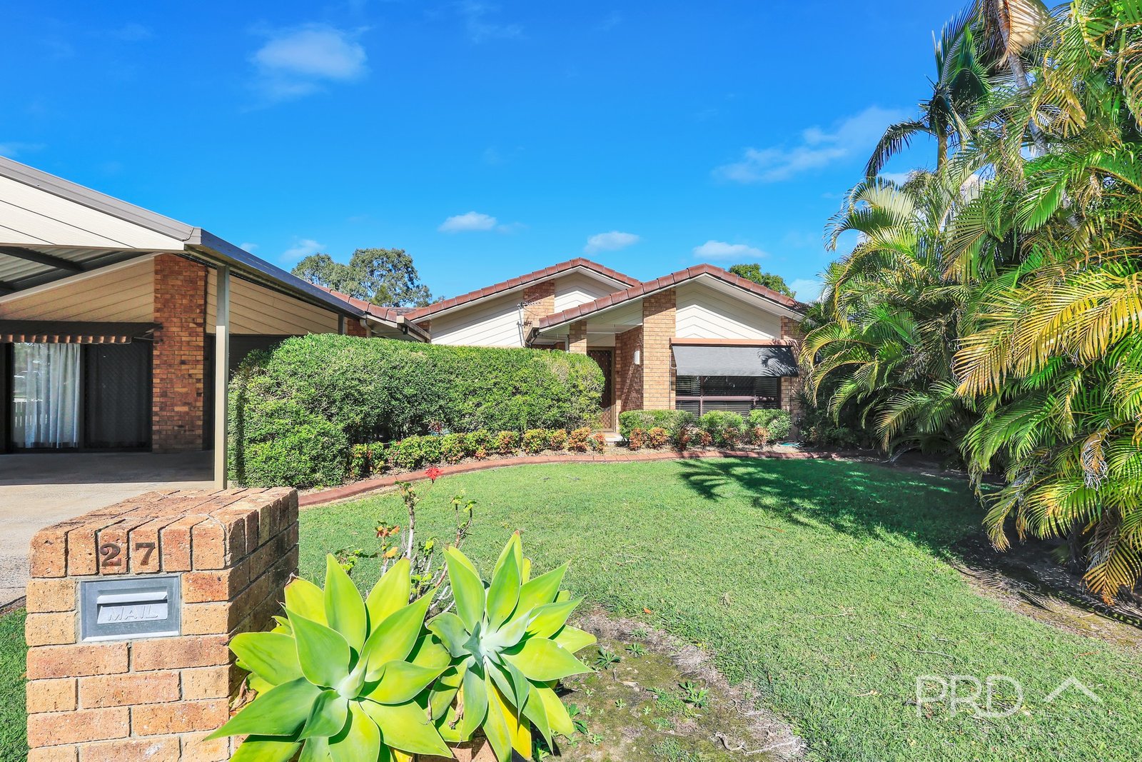 27 Honeysuckle Avenue KAWUNGAN 30