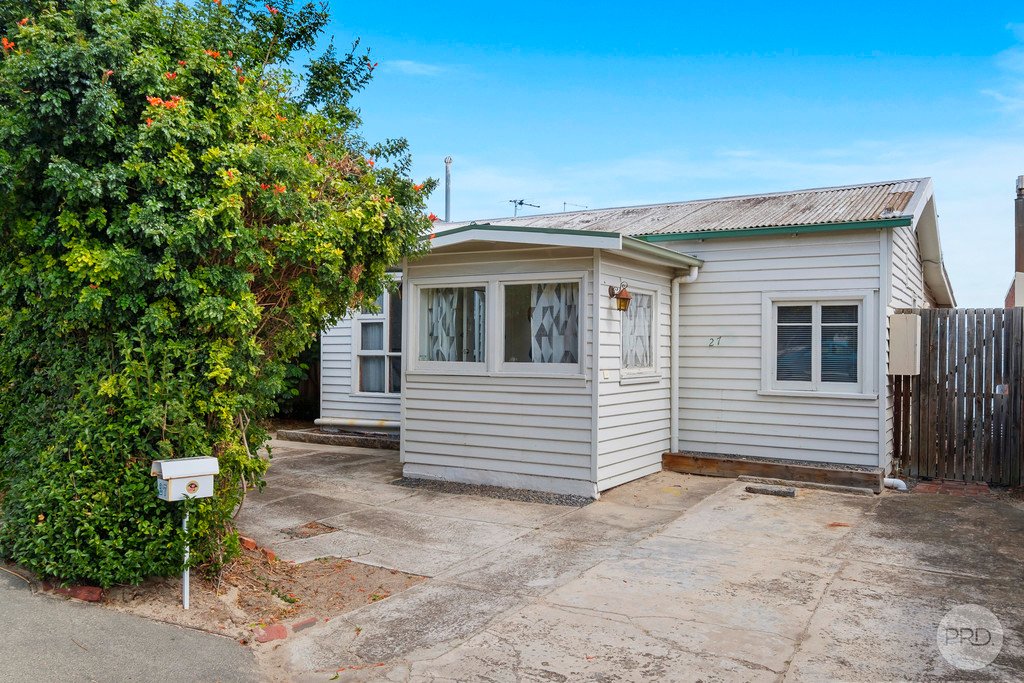 27 Howrah Road HOWRAH 3