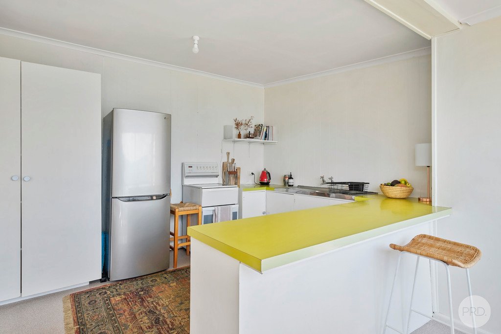 27 Howrah Road HOWRAH 11