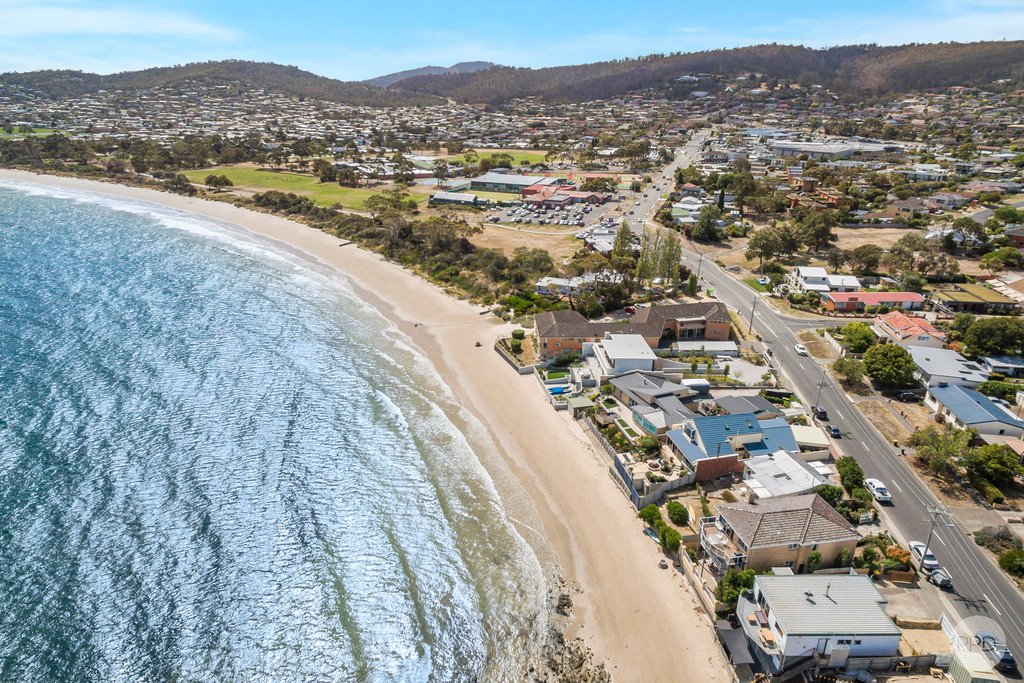 27 Howrah Road HOWRAH 20