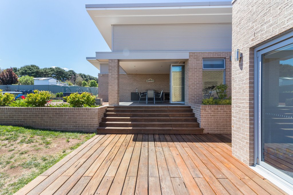 27 Hyland Drive BUNGENDORE 12