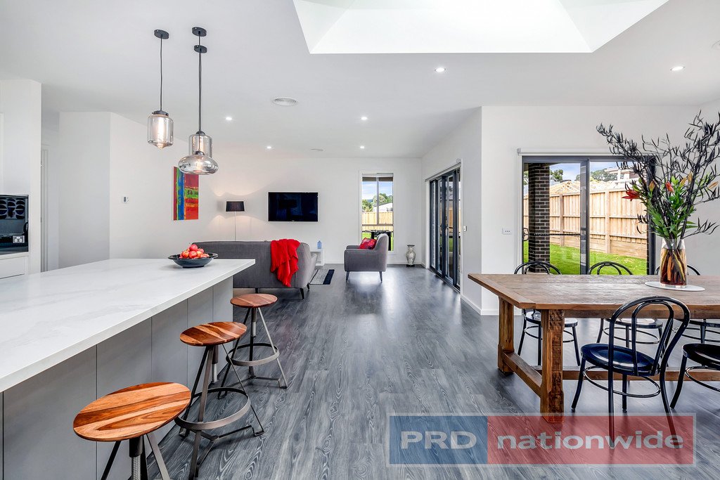 27 Illana Street BROWN HILL 2