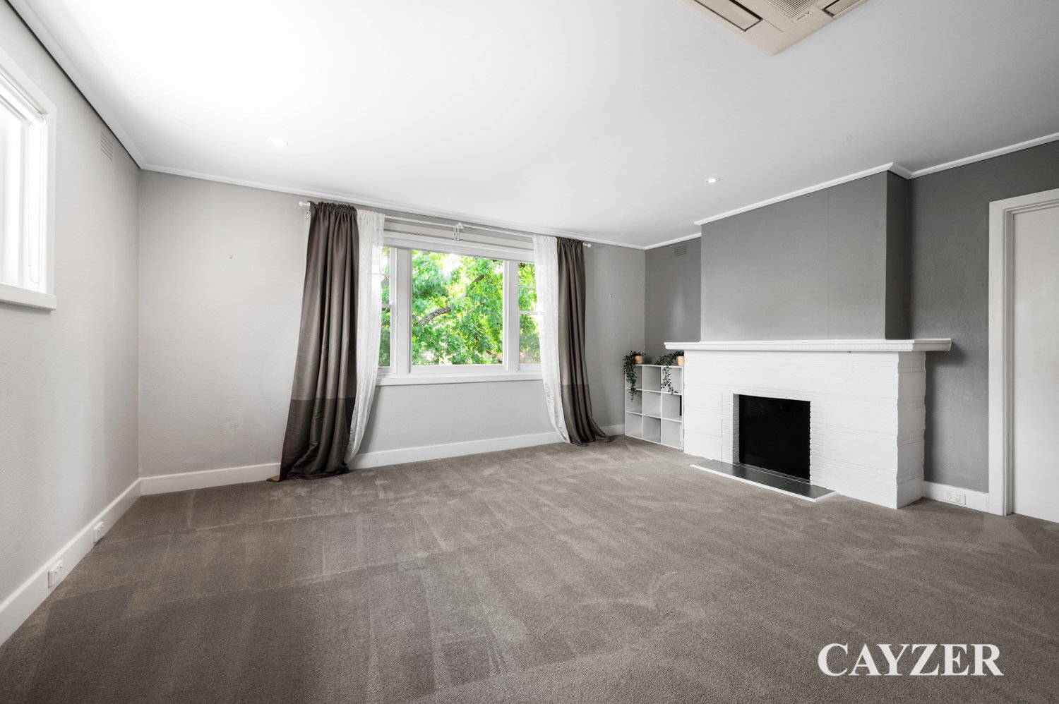 Gallery: 2/7 Iona Avenue