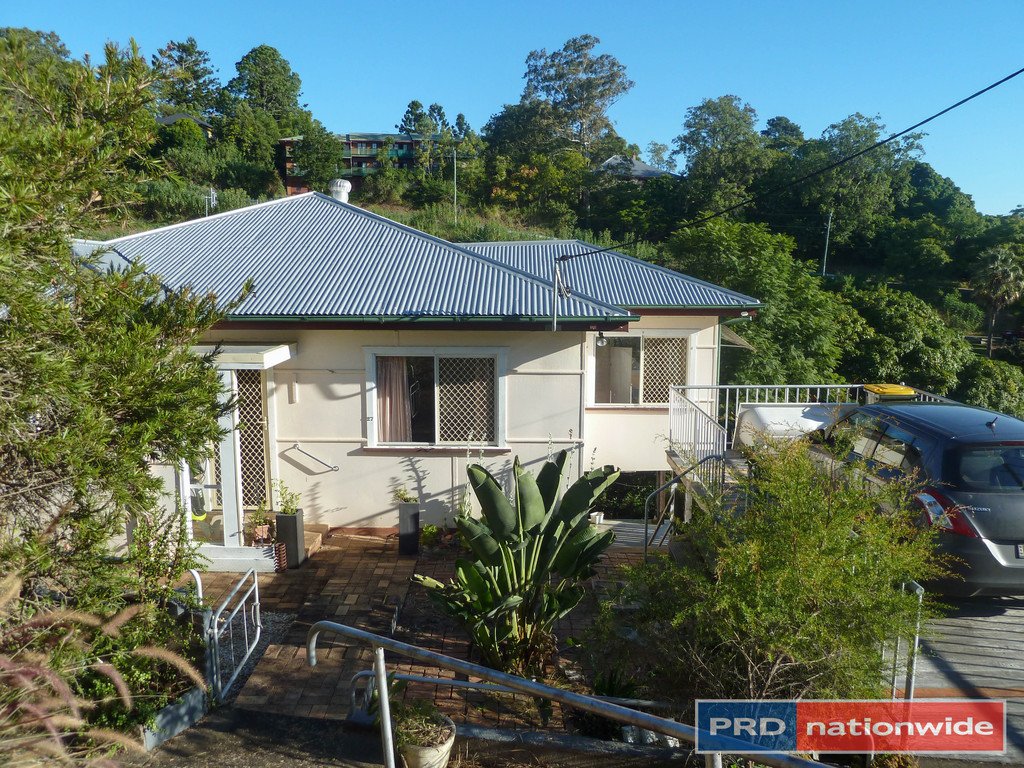 27 Irwin Street KYOGLE 14