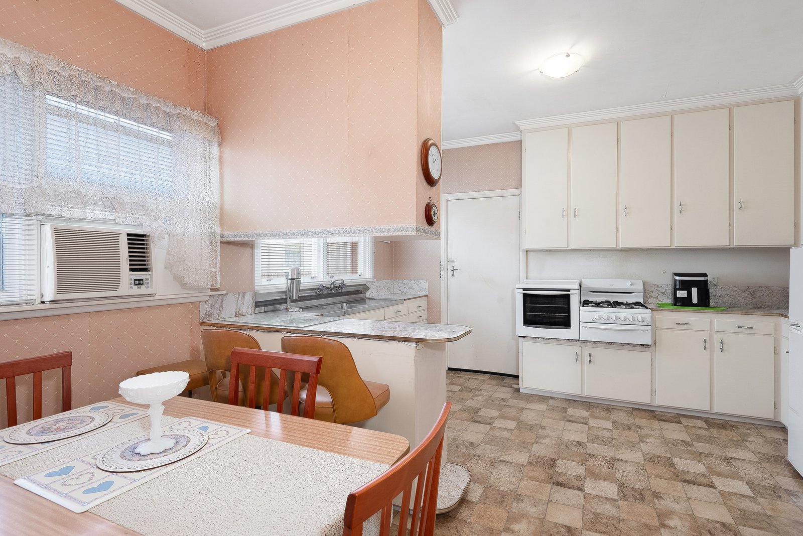 Gallery: 27 Itkeston Street