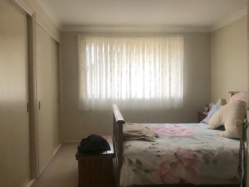 2/7 James Place TAMWORTH 4