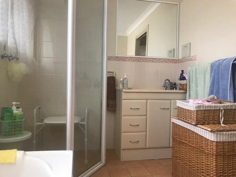 2/7 James Place TAMWORTH 6