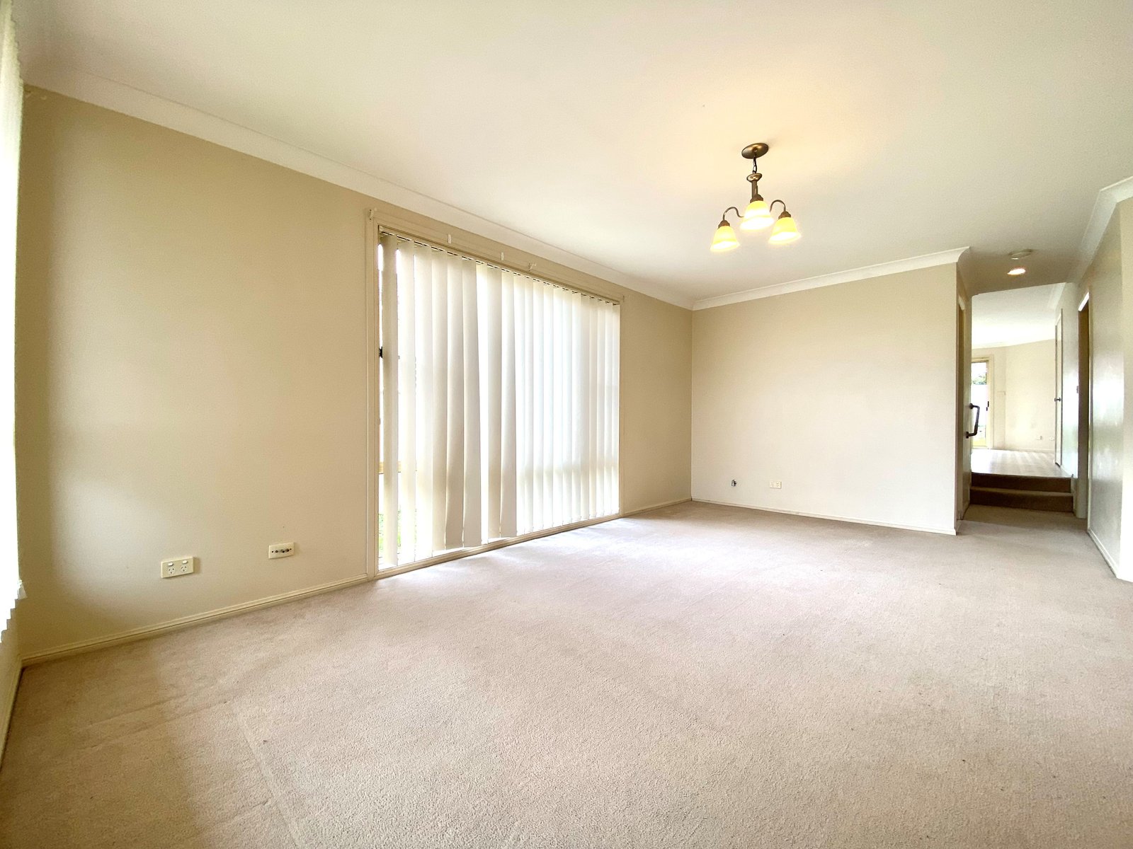 2/7 James Place TAMWORTH 2