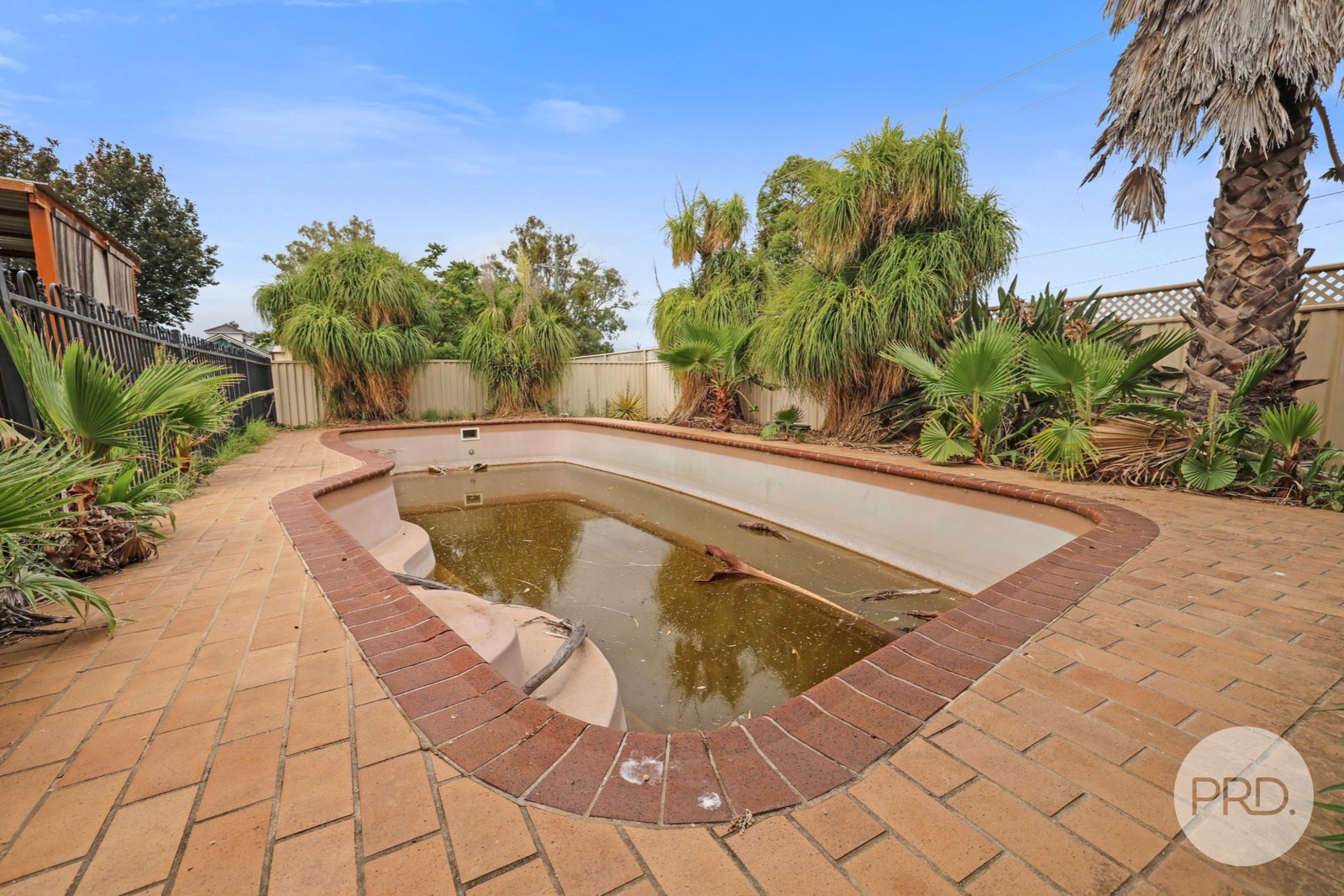 27 Janelle Street TAMWORTH 21