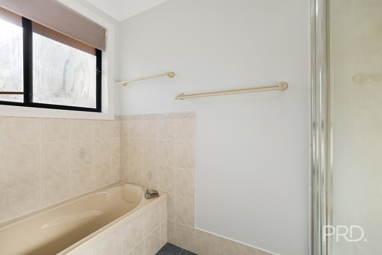 27 Janelle Street TAMWORTH 6
