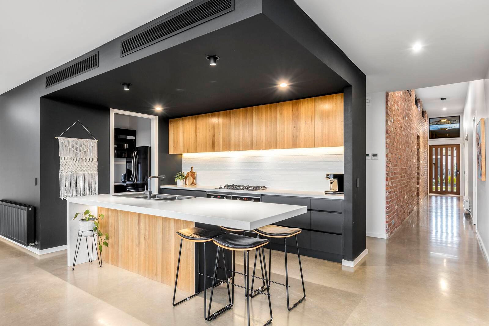 Real Estate and Property in 27 Janelle Way, Ocean Grove, VIC