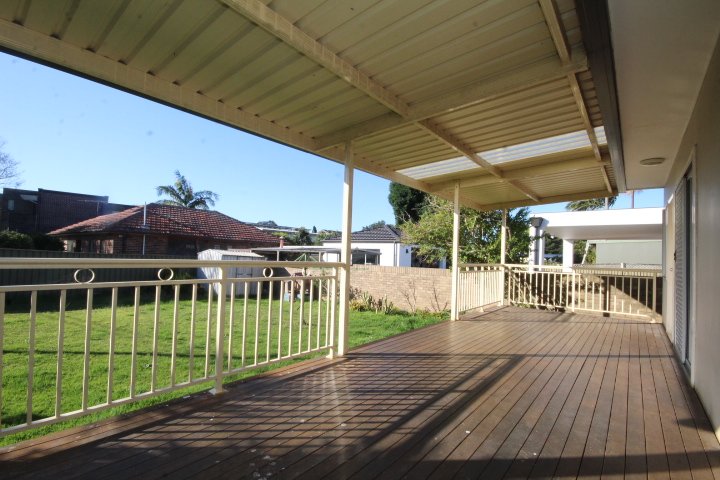 27 Jarrett Street CLEMTON PARK 8