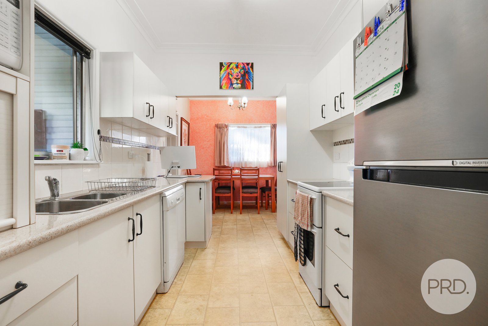 27 Jean Street TAMWORTH 10